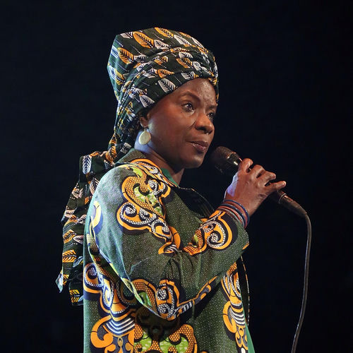 ang-lique-kidjo-couter-sur-deezer-musique-en-streaming