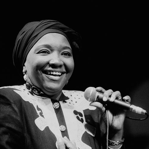 Aïcha Kone À écouter sur Deezer Musique en streaming