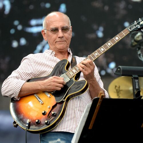 Larry Carlton - À écouter sur Deezer | Musique en streaming