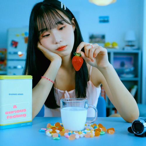 SUNGHWI – A curious feeling – Single