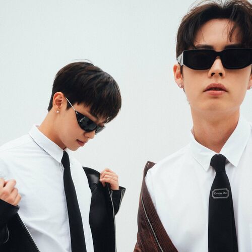 Rovv – Over And Over – Single