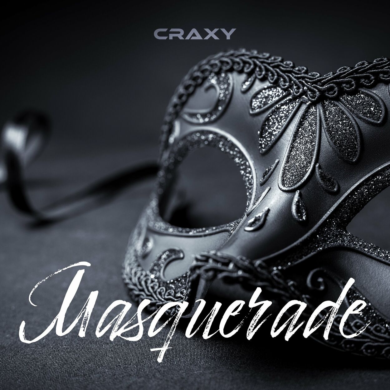 Craxy – MASQUERADE – Single