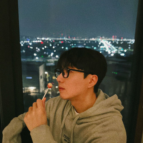 20 Years of Age – One Star, One Wish – Single