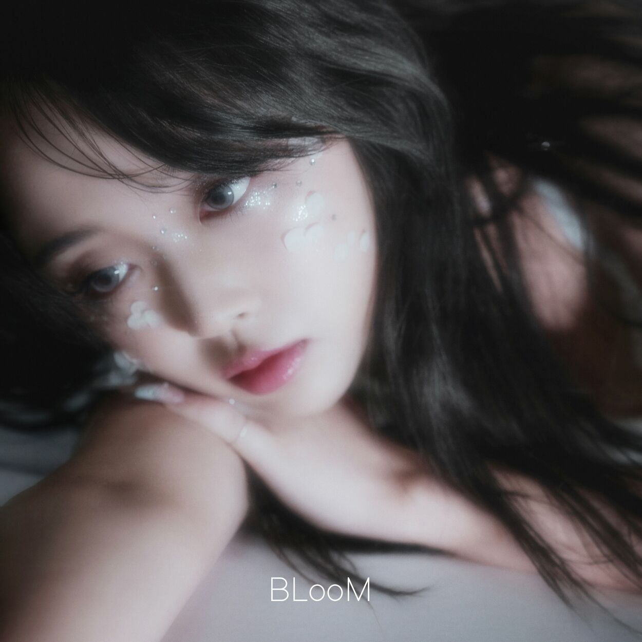 Huiii – BLooM – Single