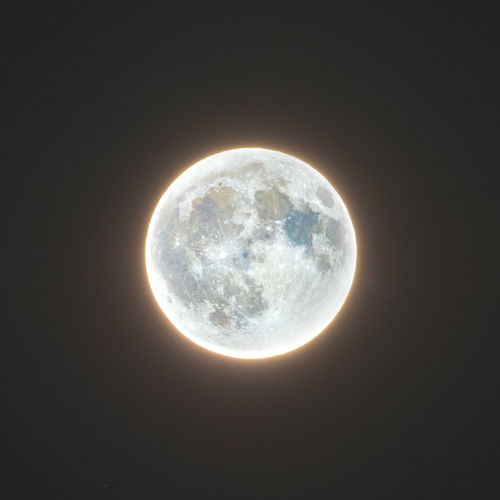 Kim Addict – Wave At Me – Single