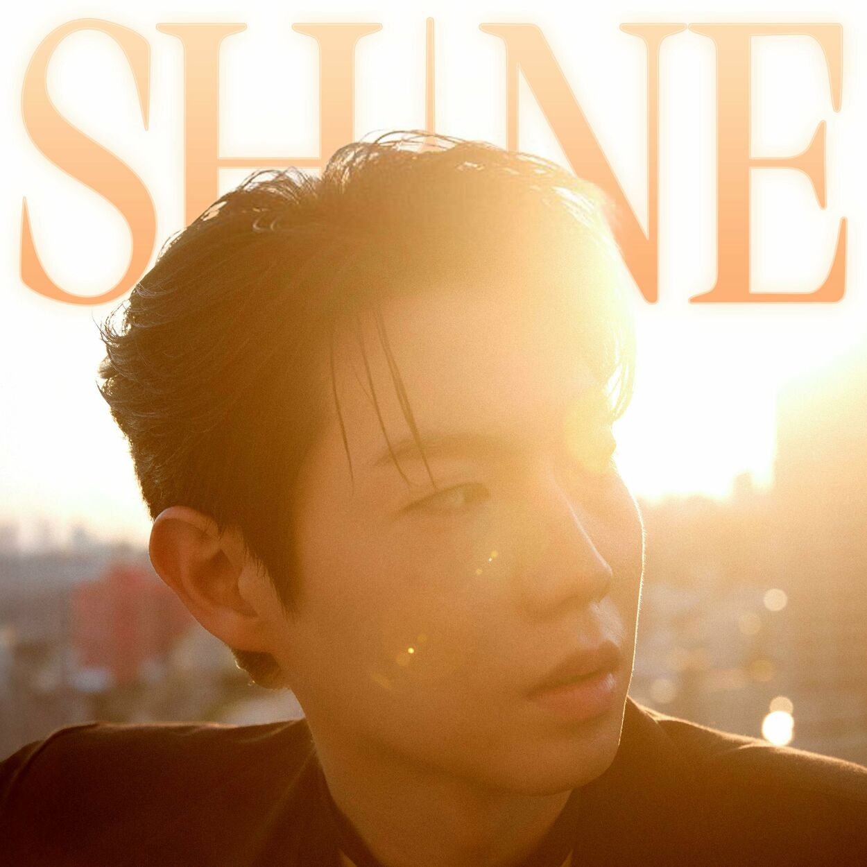 Son Tae Jin – SHINE