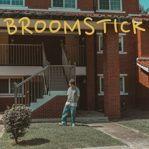 HOLYNN – Broomstick – Single