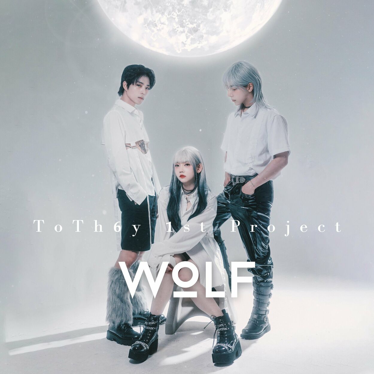 ToTh6y – WOLF – Single