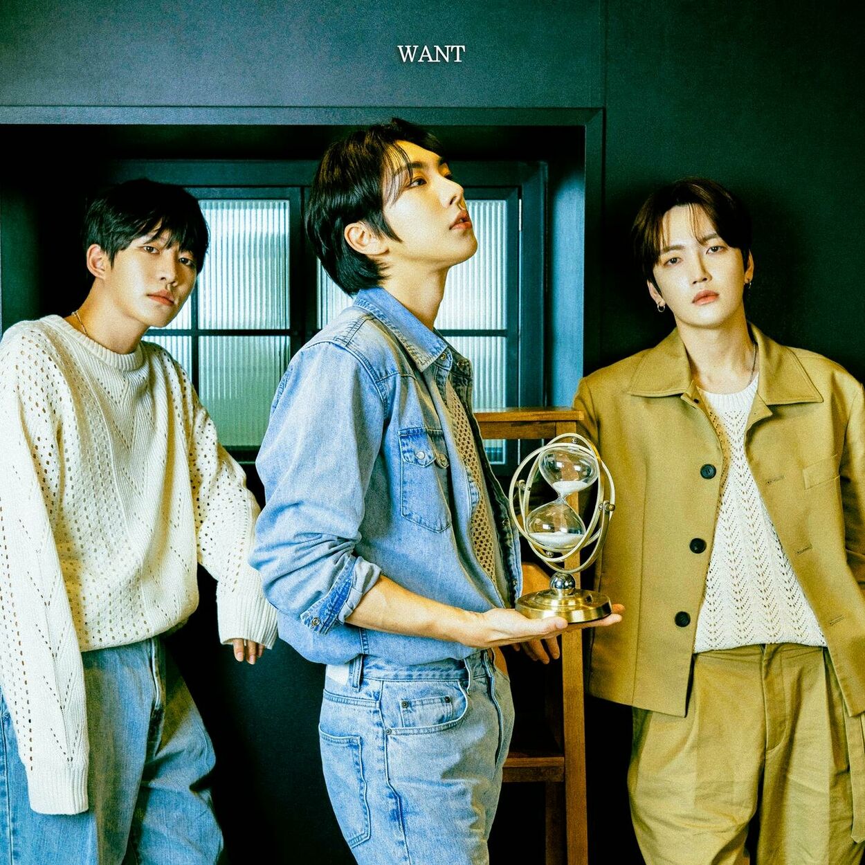 B.I.G – WANT – Single