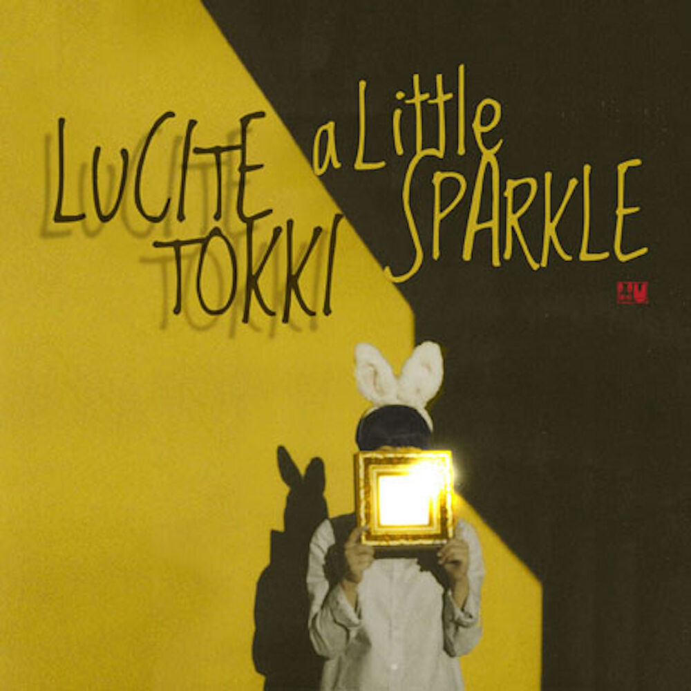 Lucite Tokki – A Little Sparkle