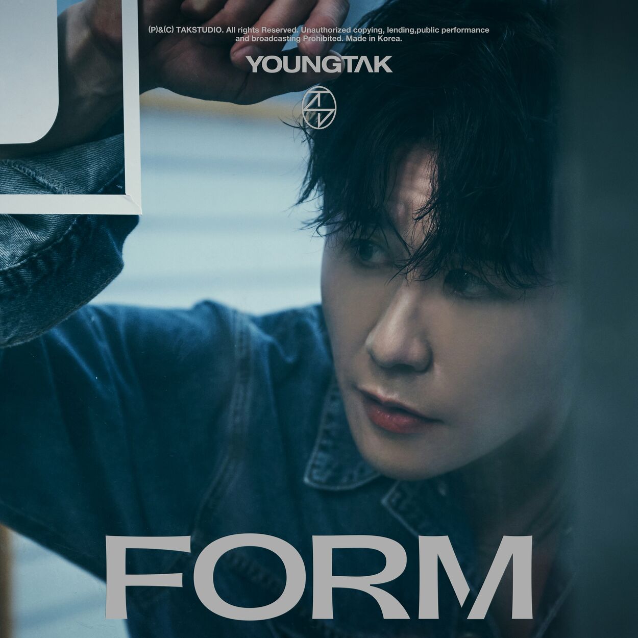 YoungTak – FORM